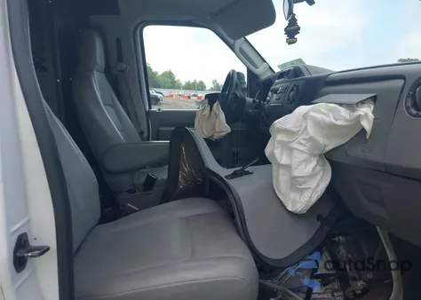 2012 Ford Econoline Commercial z USA, uszkodzony, nr VIN 1FTNE1EW3CDA47658